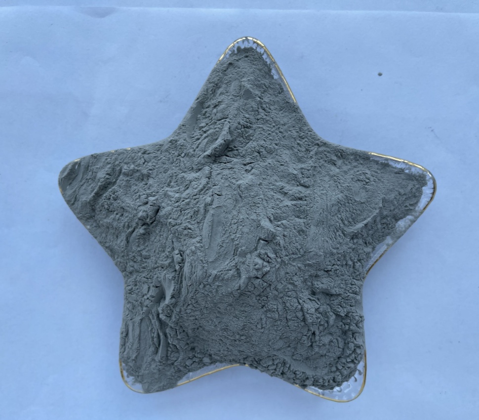 棕刚玉微粉与其它磨料材料的比较分析