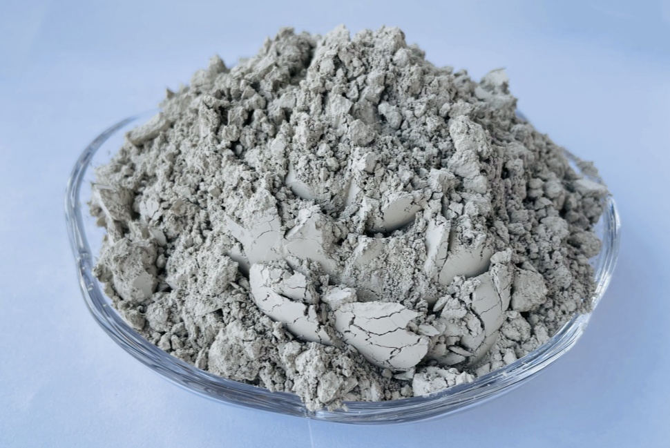 绿碳化硅微粉是打造高精度模具的必备材料