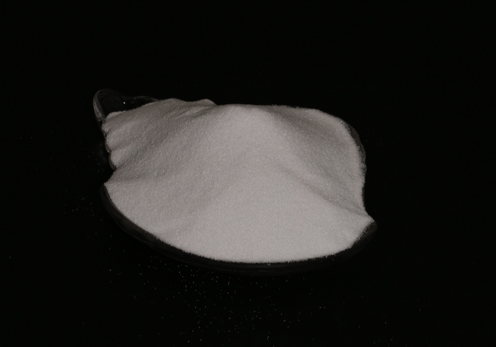 白刚玉在电子工业中的微小而强大的角色