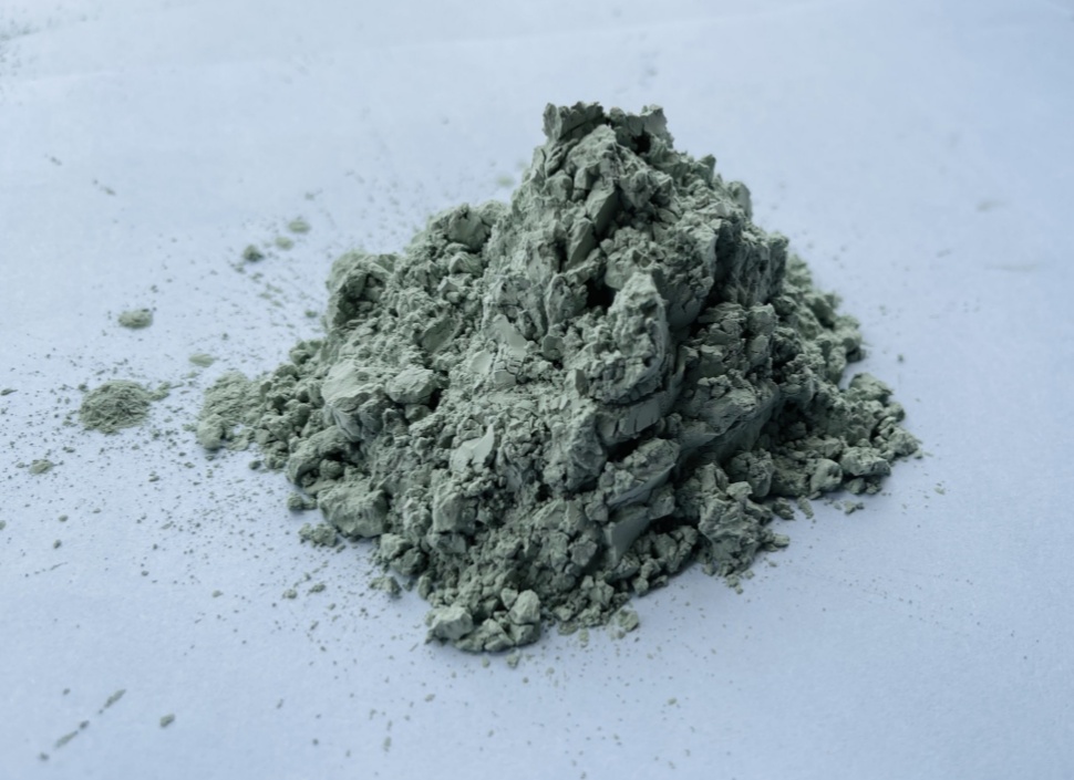 绿碳化硅微粉在电子元件制造中的关键角色