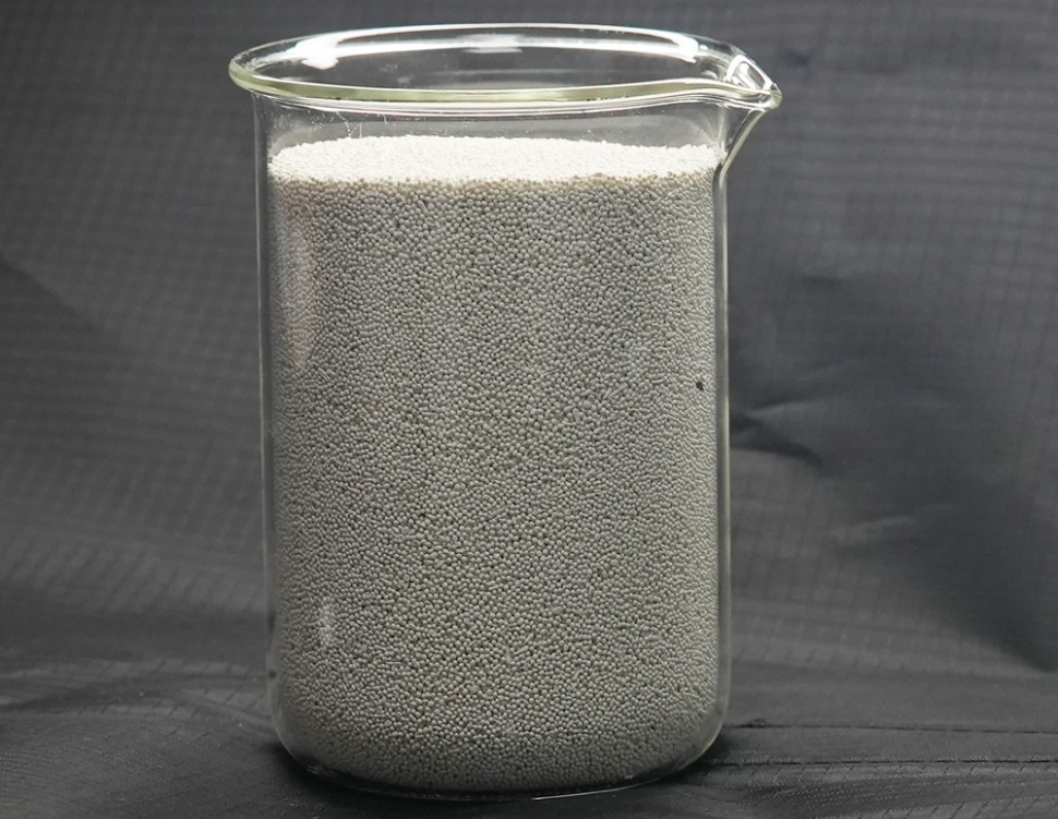 氧化锆砂在高温环境下的性能研究